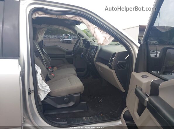 1FTEW1E50JFC65062 2018 FORD F150 Silver Вид салону спереду