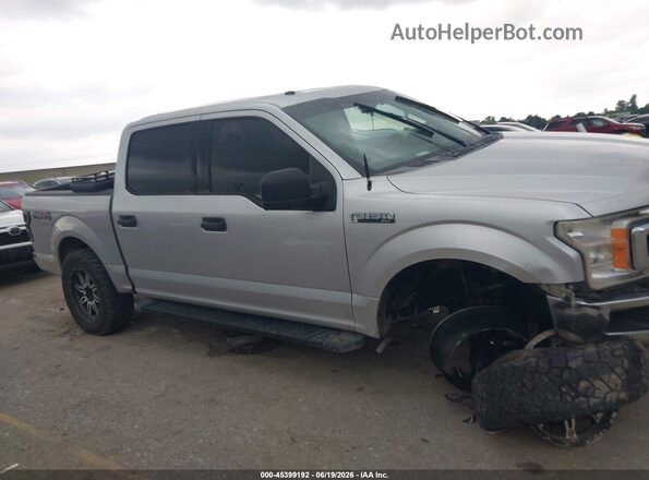 1FTEW1E55JFB30966 2018 FORD F150 Silver Rear interior view