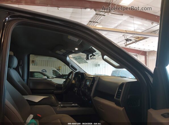 1FTEW1E56LKE49335 2020 FORD F150 Black Вид салону спереду