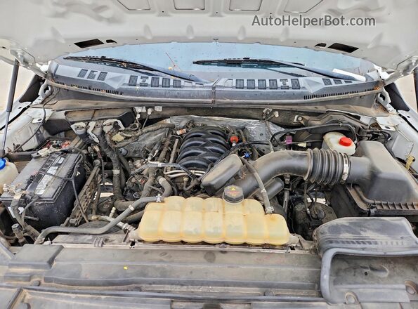 1FTEW1E57JKF16280 2018 FORD F150 White Rear interior view