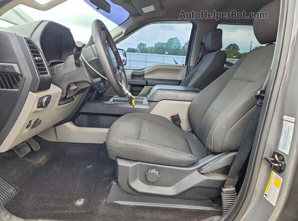 1FTEW1E59JFD96149 2018 FORD F150 Gray წინა სალონის ხედი