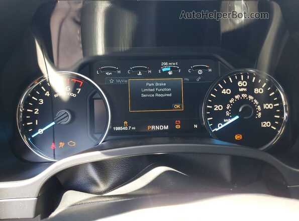 1FTEW1E5XJFC00932 2018 FORD F150 Black Instrument cluster view