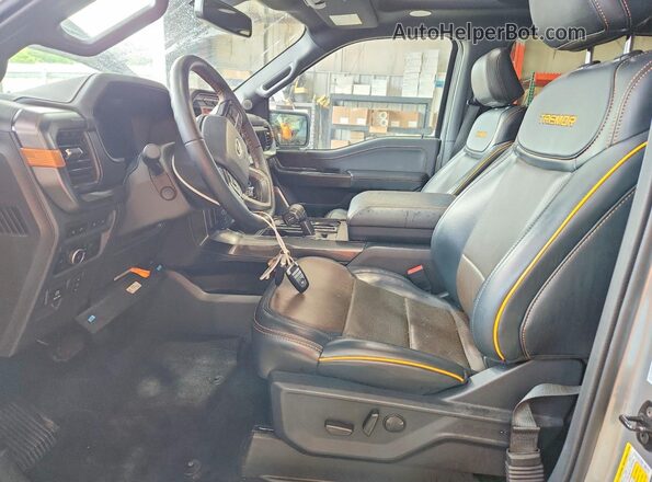 1FTEW1E89PFA10011 2023 FORD F150 Silver Front interior view