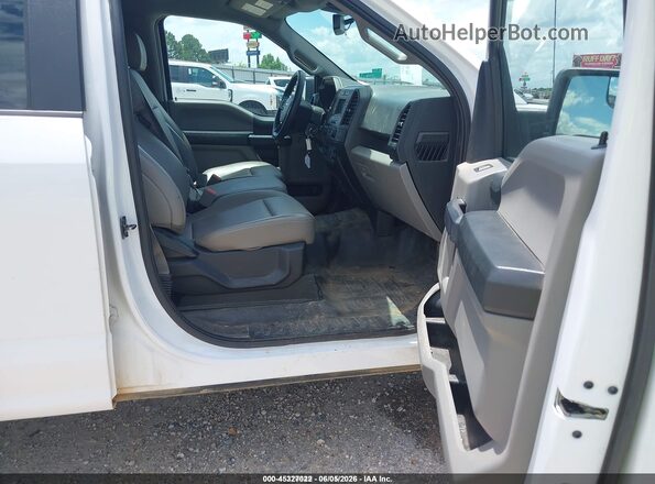 1FTEW1EB3LKE81777 2020 FORD F150 White Սալոնի դիմացի տեսք