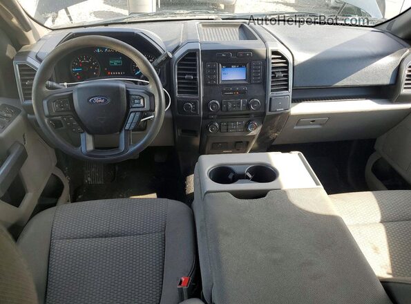 1FTEW1EB4JFB88332 2018 FORD F150 Black Вид панелі приладів
