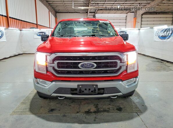 1FTEW1EB7MKE01771 2021 FORD F150 Red Widok z przodu