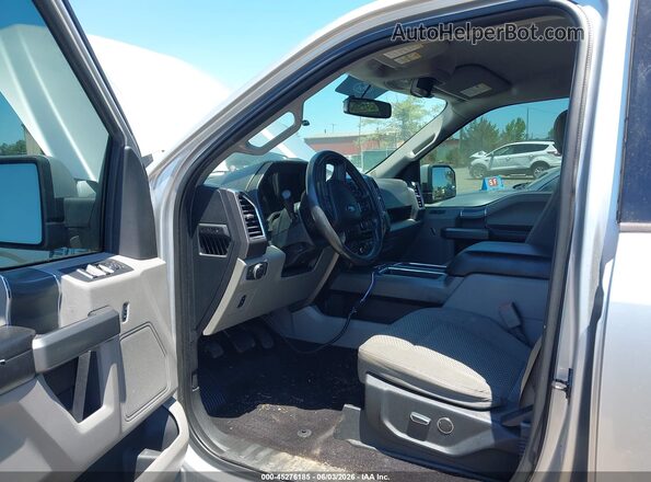 1FTEW1EF6HFA06580 2017 FORD F150 Silver Vista interior delantera