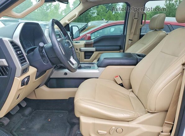 1FTEW1EG1HFC20434 2017 FORD F150 Белый Вид салона спереди