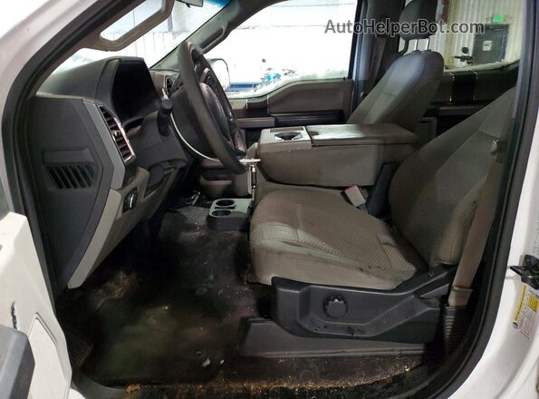 1FTEW1EG3GFC00149 2016 FORD F150 White Widok wnętrza z przodu