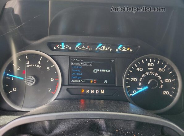 1FTEW1EG7JFD67556 2018 FORD F150 Purple Widok zestawu wskaźników