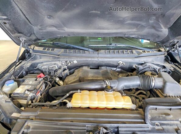1FTEW1EG7JKC78433 2018 FORD F150 Gray Widok wnętrza z tyłu