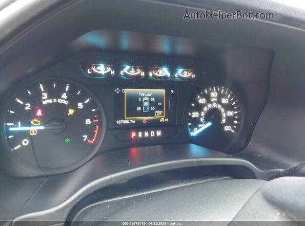 1FTEW1EP0KFC05821 2019 FORD F150 Gray Widok tylnych siedzeń