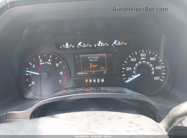 1FTEW1EP0KKC00643 2019 FORD F150 Черный Вид задних сидений