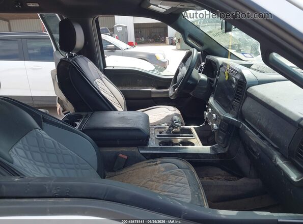 1FTEW1EP0NKF09632 2022 FORD F150 White Widok wnętrza z przodu