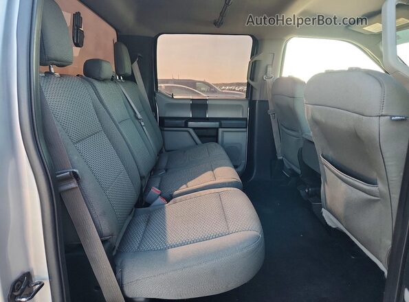 1FTEW1EP2GKE12600 2016 FORD F150 Silver უკანა სავარძლების ხედი