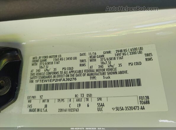 1FTEW1EP2HFA39276 2017 FORD F150 White Vista del compartimento del motor