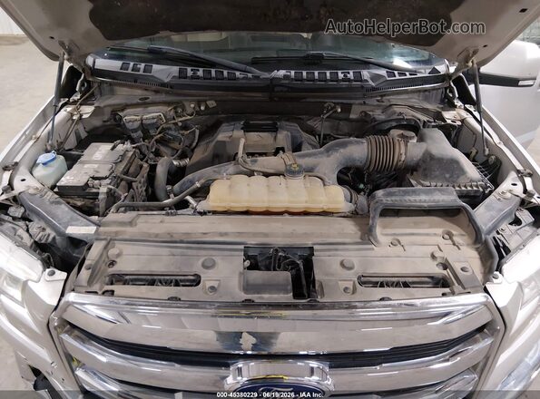 1FTEW1EP2HKC82626 2017 FORD F150 Silver Widok z tyłu