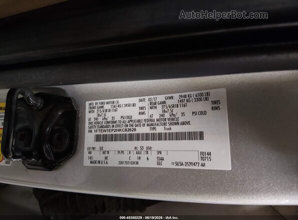 1FTEW1EP2HKC82626 2017 FORD F150 Silver Widok komory silnika