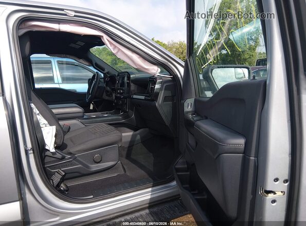 1FTEW1EP2PKE63644 2023 FORD F150 Silver წინა სალონის ხედი