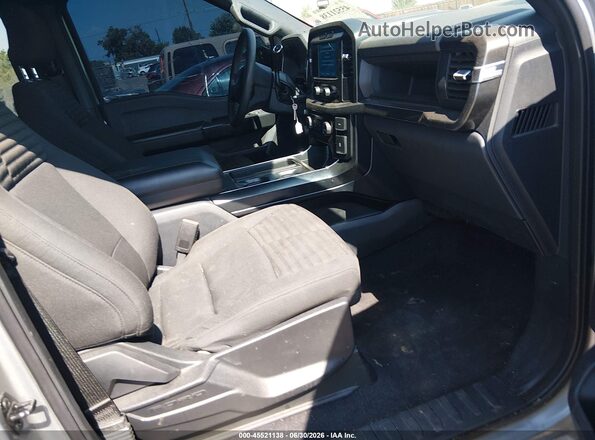 1FTEW1EP4PKF67424 2023 FORD F150 Gray Вид салону спереду