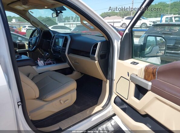 1FTEW1EP5JFA90471 2018 FORD F150 White წინა სალონის ხედი