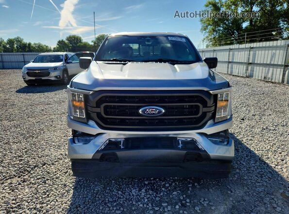 1FTEW1EP8PKF25600 2023 FORD F150 Серый Вид спереди