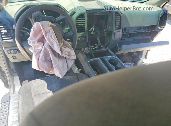 1FTEW1EP9LKD22984 2020 FORD F150 Black Dashboard view