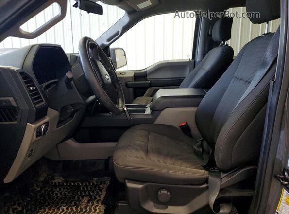 1FTEW1EPXJFE32772 2018 FORD F150 Gray Вид салону спереду