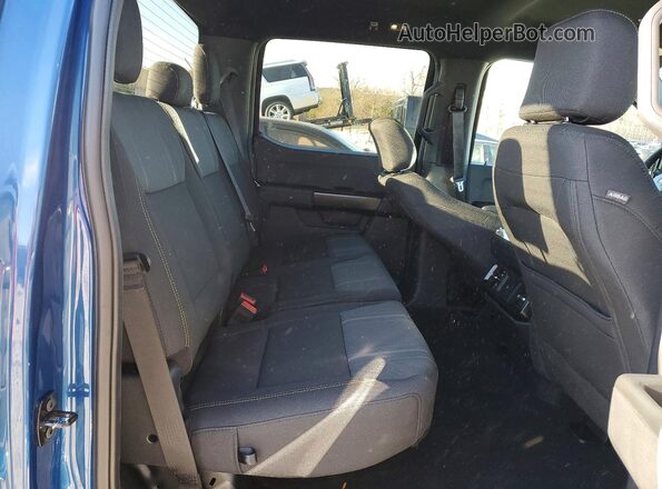 1FTEW2KP0SKF72767 2025 FORD F150 Blue Widok tylnych siedzeń