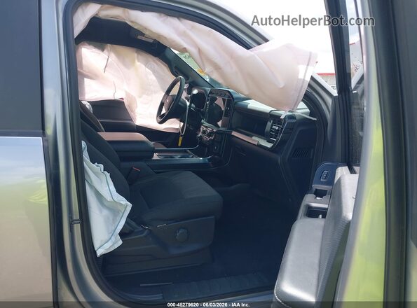 1FTEW2KP2RKF19160 2024 FORD F150 Silver Widok wnętrza z przodu