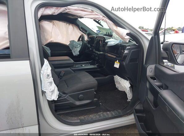 1FTEW2KPXRKE21879 2024 FORD F150 Серый Вид салона спереди