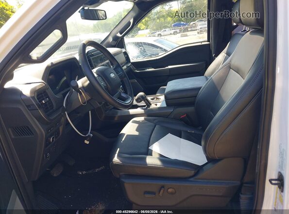 1FTEW3LP7RFC23192 2024 FORD F150 Белый Вид салона спереди