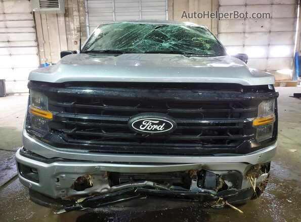 1FTEW3LP8SKD05249 2025 FORD F150 Silver Widok z przodu