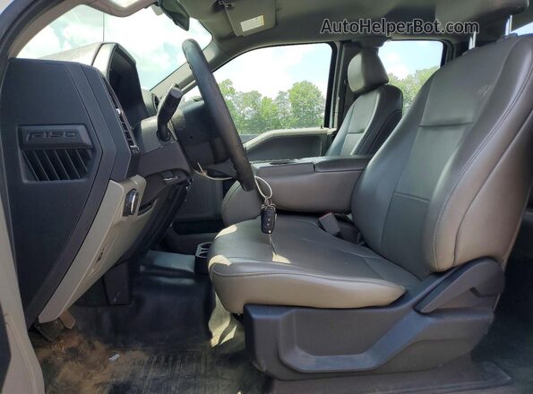 1FTEX1C59JFA55625 2018 FORD F150 White Սալոնի դիմացի տեսք