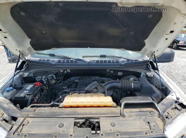 1FTEX1C59JFA55625 2018 FORD F150 White Սալոնի հետևի տեսք