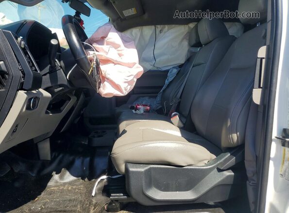 1FTEX1C82GFC48010 2016 FORD F150 White Front interior view