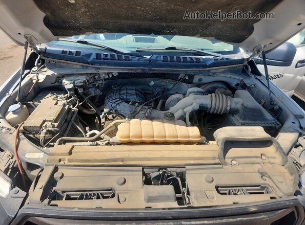 1FTEX1C83GKE57098 2016 FORD F150 Silver Вид задньої частини салону