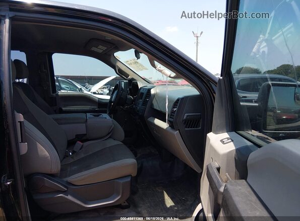 1FTEX1C83HKC97709 2017 FORD F150 Black Widok wnętrza z przodu