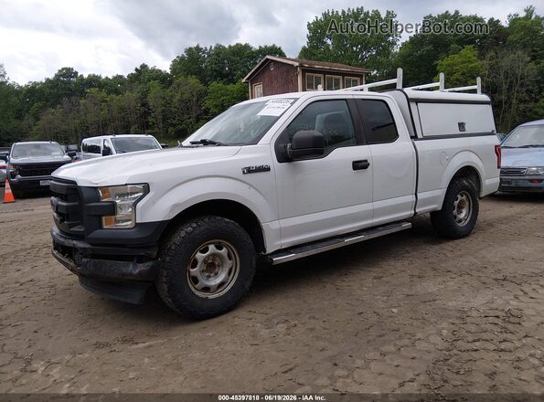 1FTEX1C83HKD34094 2017 FORD F150 White Przód lewy