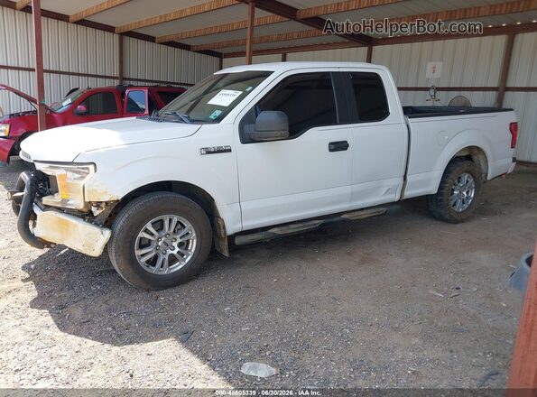 1FTEX1CB0JKF06101 2018 FORD F150 White Przód lewy