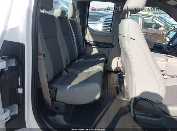 1FTEX1CB0JKF30589 2018 FORD F150 Белый Вид наклейки с VIN-кодом
