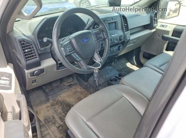 1FTEX1CB0KKE70654 2019 FORD F150 White Вид панелі приладів