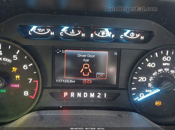 1FTEX1CB2JKF29735 2018 FORD F150 Белый Вид задних сидений