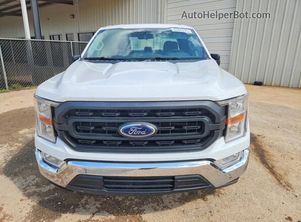 1FTEX1CB4MKE11125 2021 FORD F150 White Front view