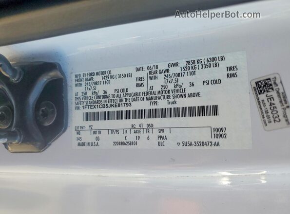 1FTEX1CB5JKE81793 2018 FORD F150 White Vista del compartimento del motor