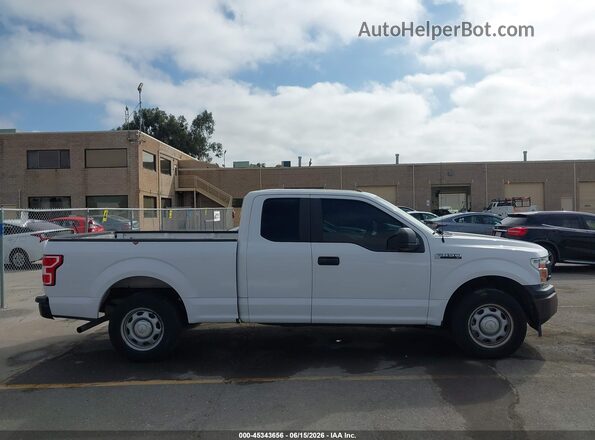 1FTEX1CB6JKE31470 2018 FORD F150 White Rear interior view