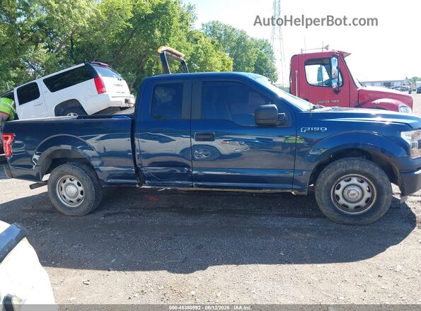 1FTEX1CF2GFC57370 2016 FORD F150 Blue Widok wnętrza z tyłu