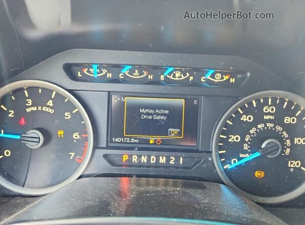 1FTEX1CF9HKE56733 2017 FORD F150 Red Вид щитка приладів