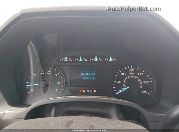 1FTEX1CP0JKC94568 2018 FORD F150 Gray Widok tylnych siedzeń