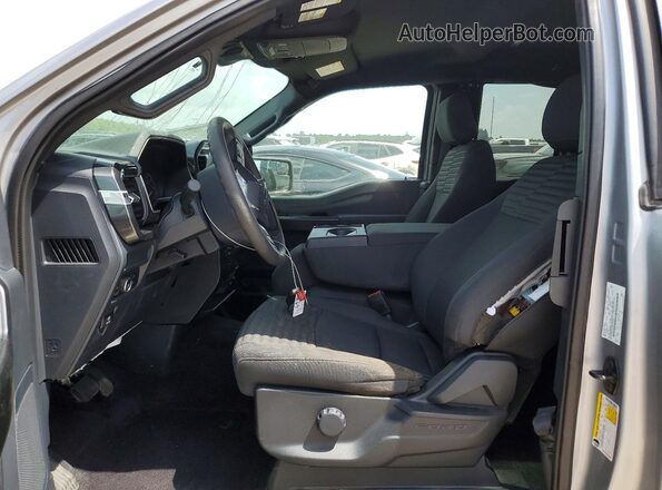1FTEX1CP0MKE88263 2021 FORD F150 Silver Front interior view